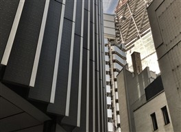 Photo:30 Fenchurch Avenue affords a glimpse of the Lloyds building.